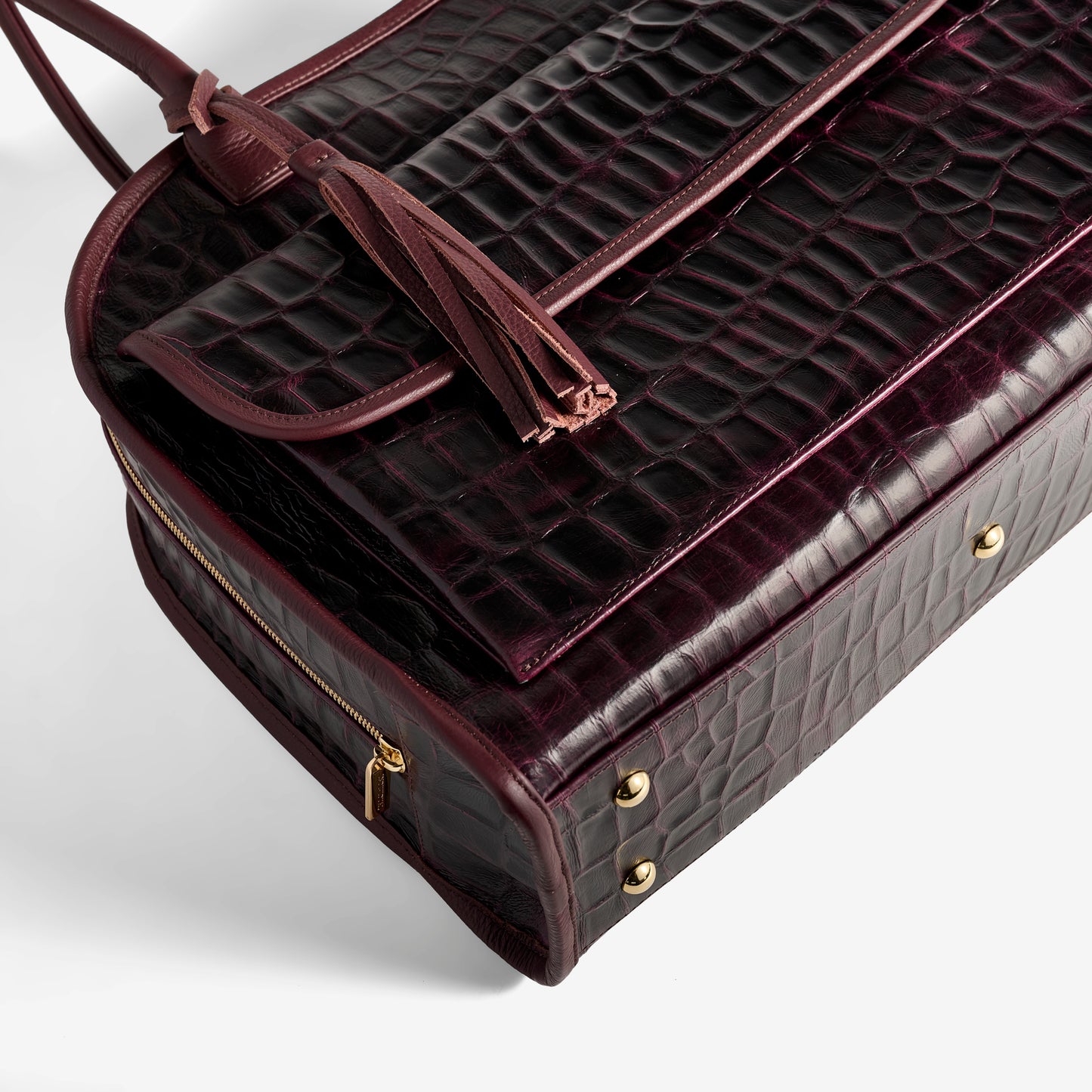 Diva Carryall in Croco Burgundy/Bordeaux Travel Bag Side