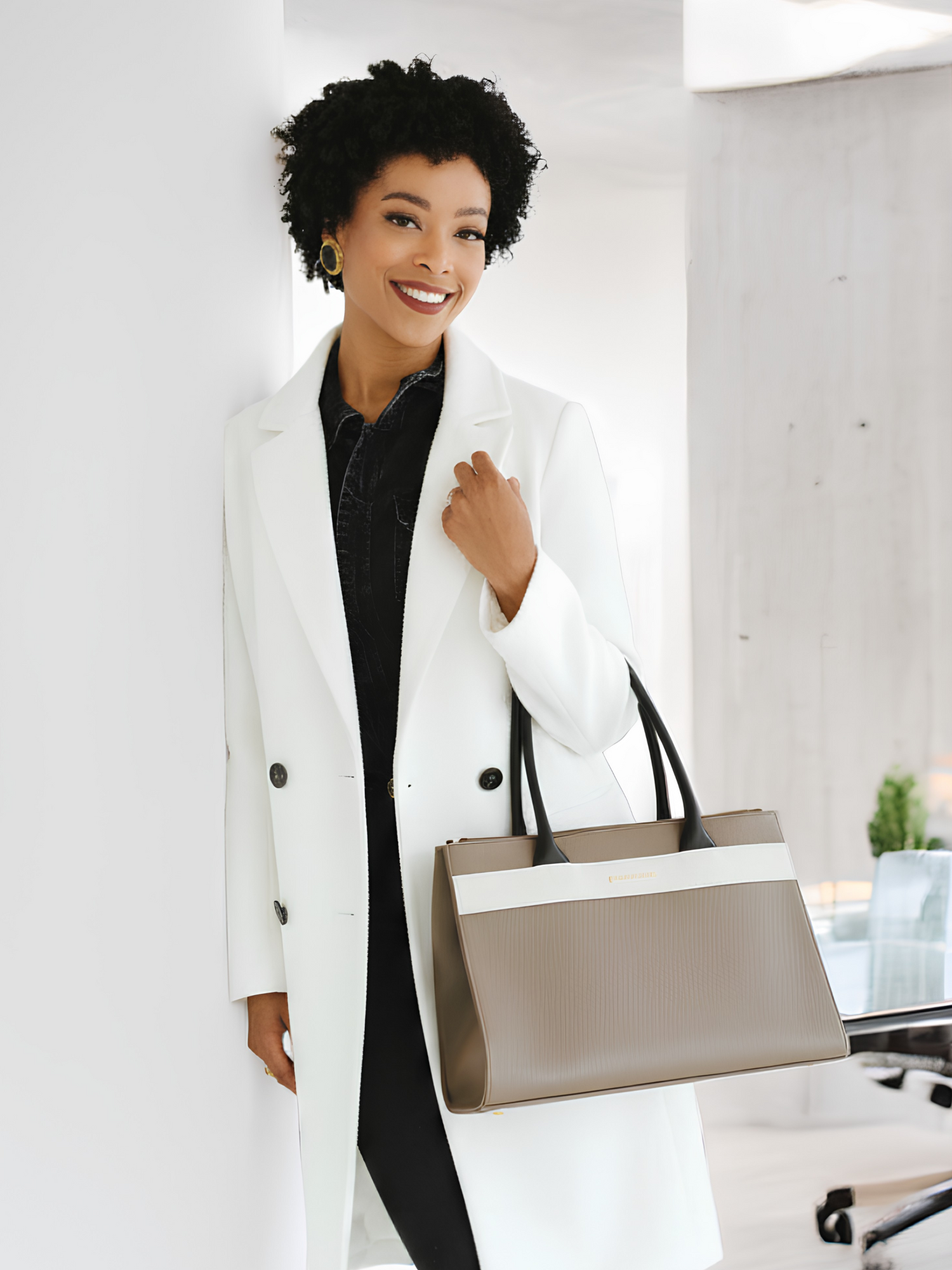Opus Large Tote in Snake Shadow Black