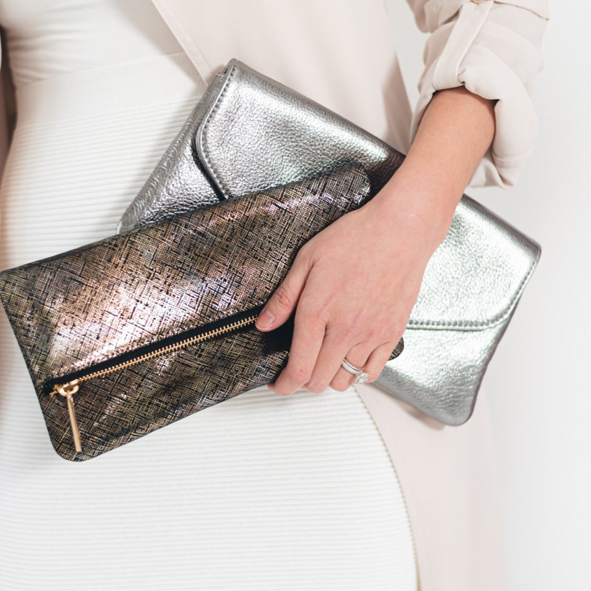 Silver leather outlet bag