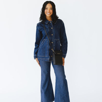 Vivo Crossbody with Leather Strap Smooth Black Leather Model Front